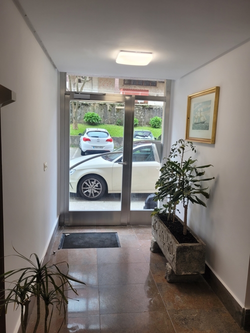 Arreglo de Portal de Comunidad - Vista hacia fuera